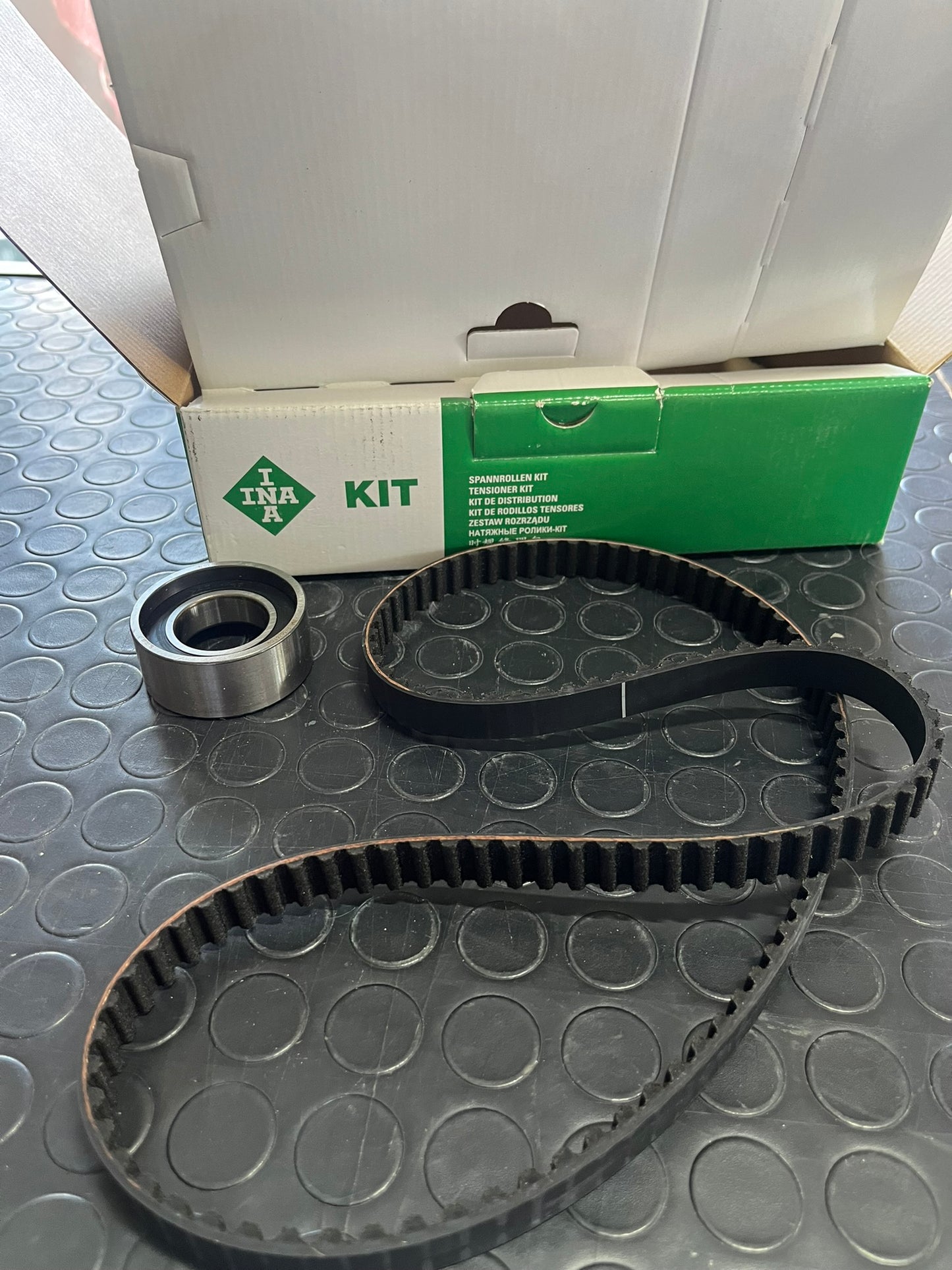 KIT DISTRIBUZIONE FIAT PANDA 1.0 - 530020510